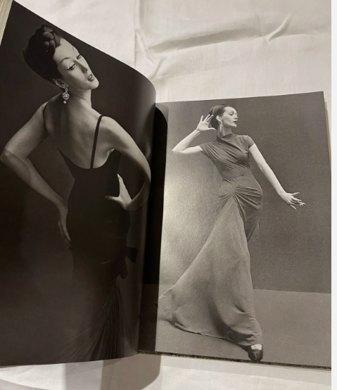 Avedon Photographs 1947-1977 – Richard Avedon – Signed – Beautiful Large Hard Cover