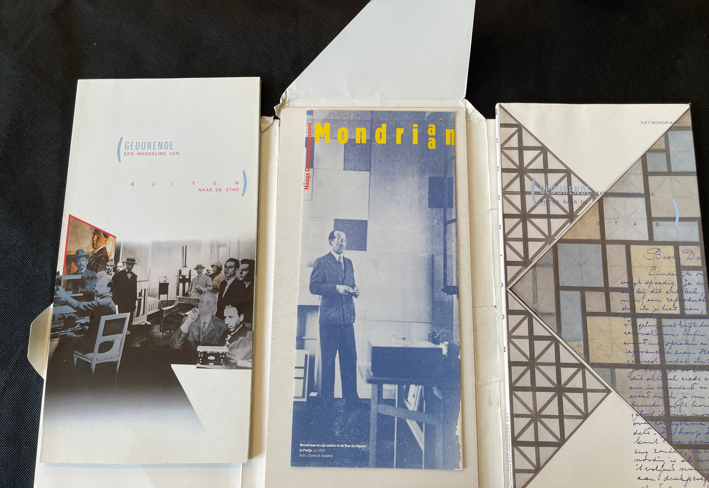 Rare Piet Mondriaan Dutch Art Set w/ Original Architectural Folding Case
Haags Gemeentemuseum, 1986